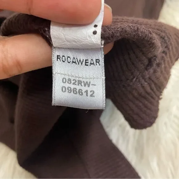 Rocawear Men's Brown Thermal Waffle Knit Long Sleeve Logo Graphic Top Size XL - Picture 9 of 10